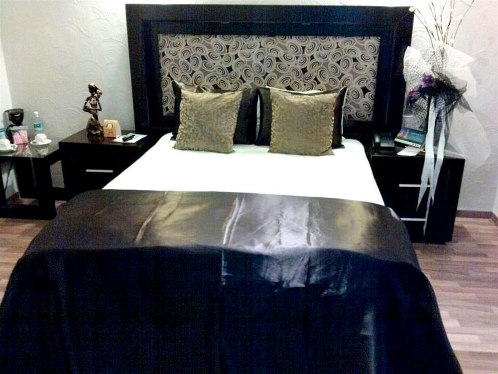 M Hoteles Concepto Morelia Eksteriør bilde